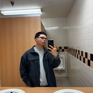 Meet your Posher, Miguel gabriel